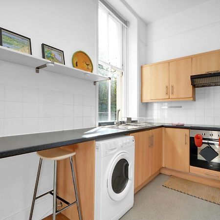 Bedford Place Hostels London Exterior photo